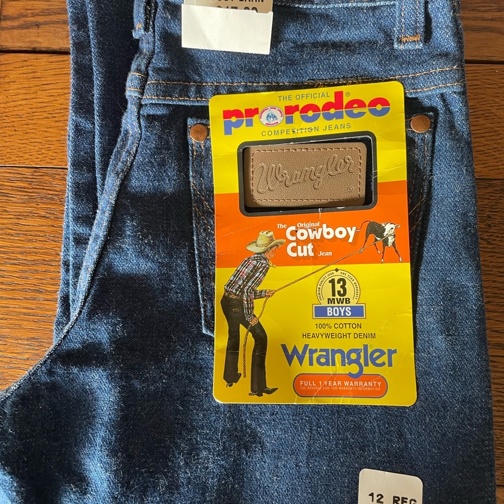 Boys wranglers jeans cowboy cut size 12